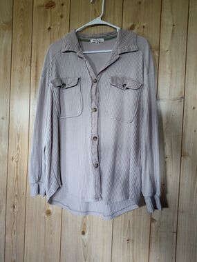 Briggs New York Light Taupe Waffle-Knit Button Front Sweater Shirt